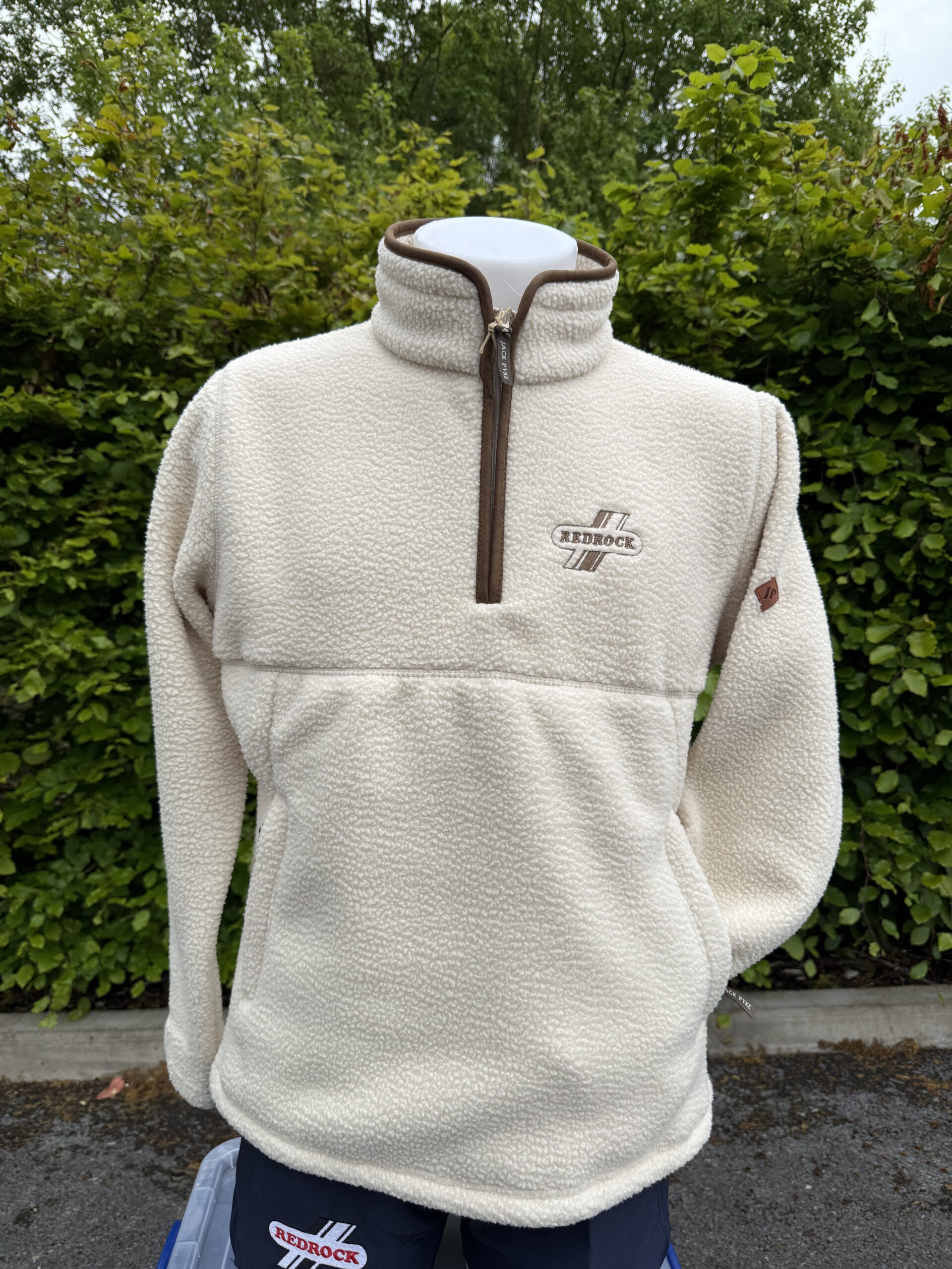 **NEW** Ladies Jack Pyke White Sherpa 1/2 Zip - Image 2