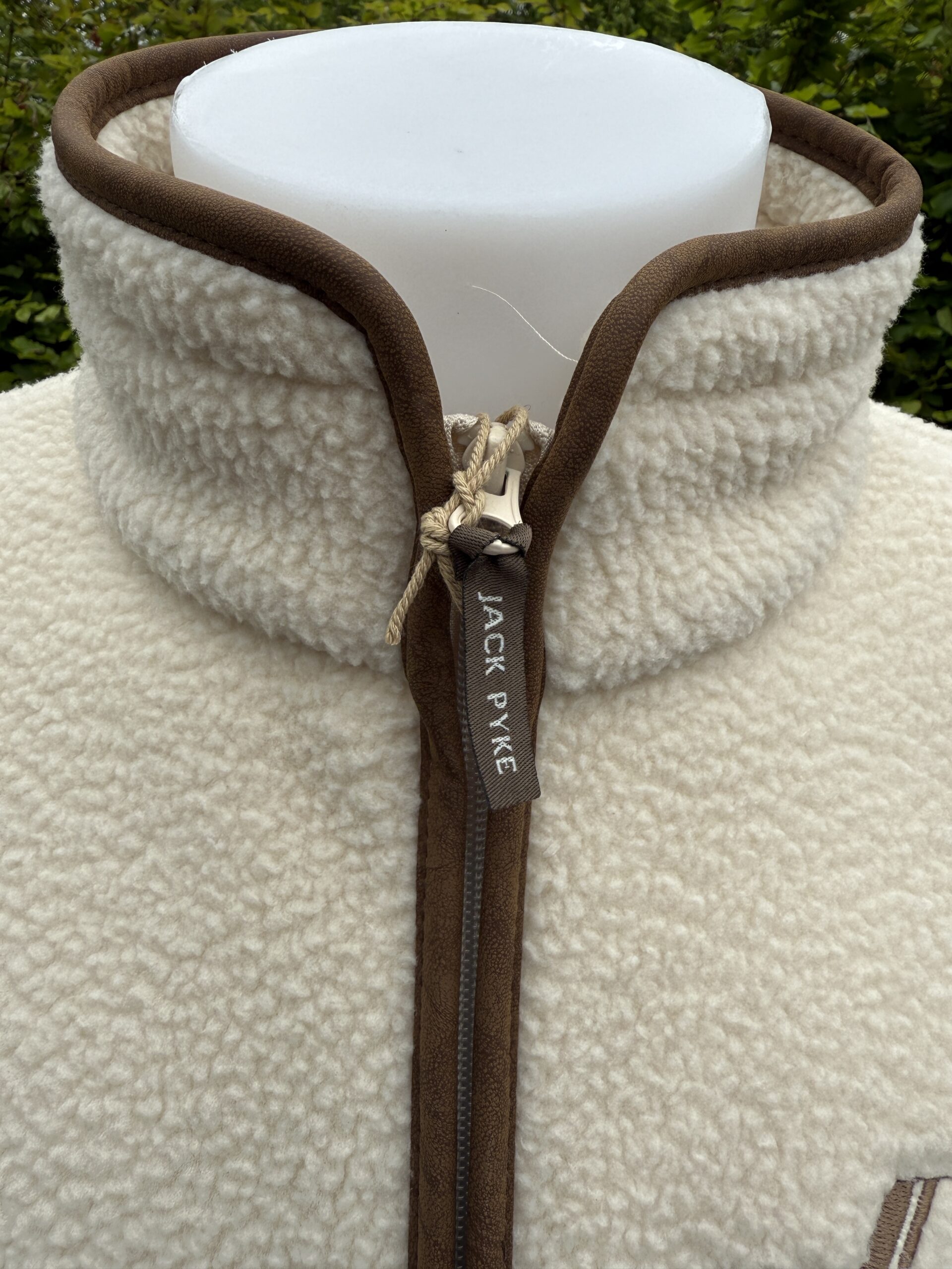 **NEW** Ladies Jack Pyke White Sherpa 1/2 Zip - Image 3